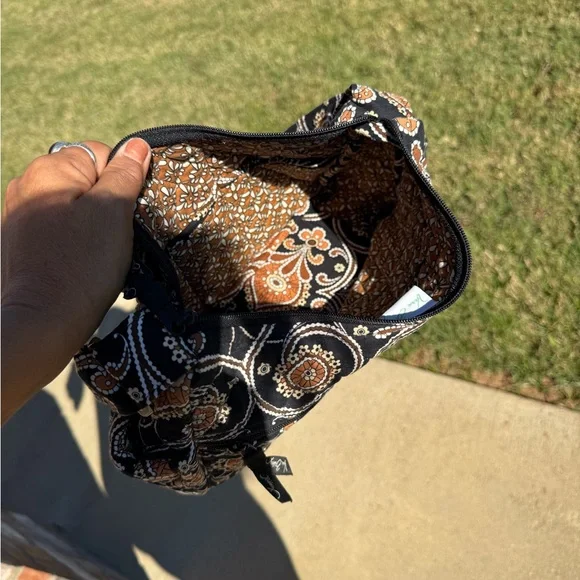 Vera Bradley Black and Tan Paisley Shoulder Bag - Picture 12 of 13